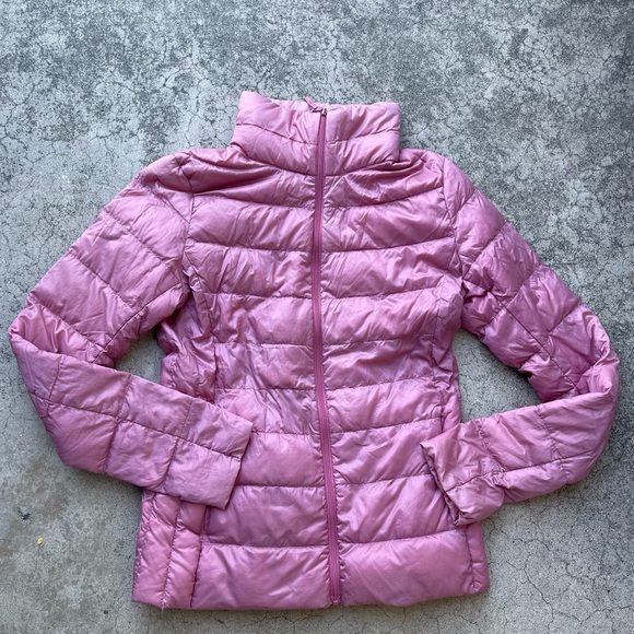 Uniqlo Pink Ultra Light Packable Puffer Jacket Women's Size XS winter full zip - Picture 4 of 4